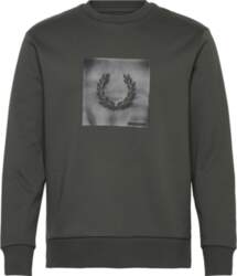 Fred Perry - Box Graphic Sweatshirt