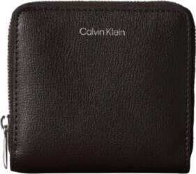 Calvin Klein - Foil Logo Medium