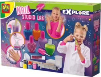 SES Creative - Make-Up Lab -