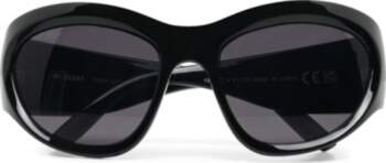 Weekday - Oversized Sunglasses - Apaļa
