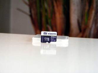 LEXAR Memory card microSD 1TB C10
