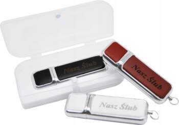 MemoRabbit Pendrive Leather 2 GB engraving