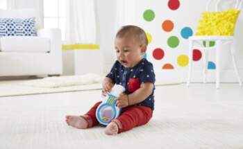 DFP21 Fisher Price Ģitāra