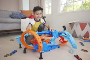 Hot Wheels Ultra Hots Blast Launch