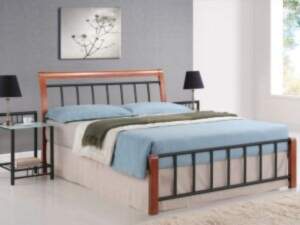 Praga Cherry gulta