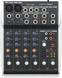 Behringer 802S