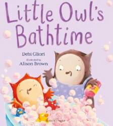 Little Owl`s Bathtime