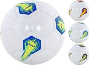 Futbola bumba Adar, balta