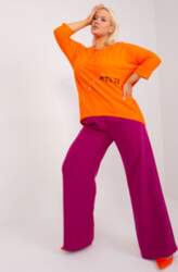 Oranžā blūze, Universāls
