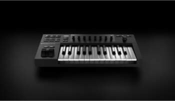 Native Instruments Komplete Kontrol A25 MIDI