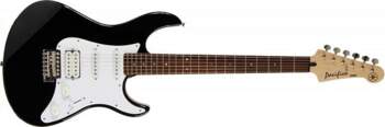 YAMAHA PACIFICA 012 Black Elektriskā ģitāra