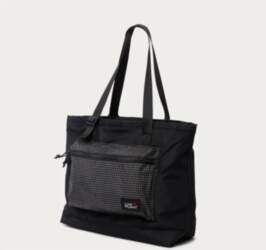 Long Weekend Peak Design Beacon Tote