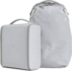 Urth Norite 24L Backpack + Camera