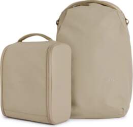 Urth Norite 24L Backpack + Camera